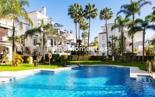 Apartamento - Reventa - Marbella - Nueva Andalucía