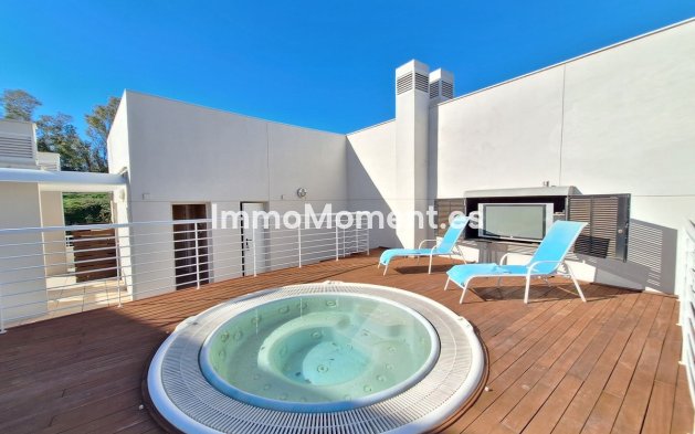 Apartamento - Reventa - Marbella - Nueva Andalucía