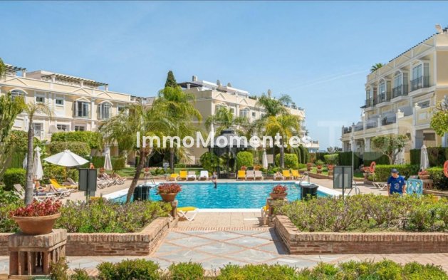 Apartamento - Reventa - Marbella - Nueva Andalucía