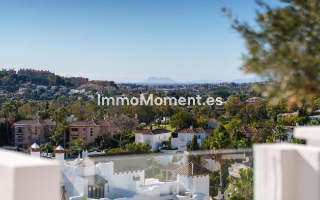Apartamento - Reventa - Marbella - Nueva Andalucía