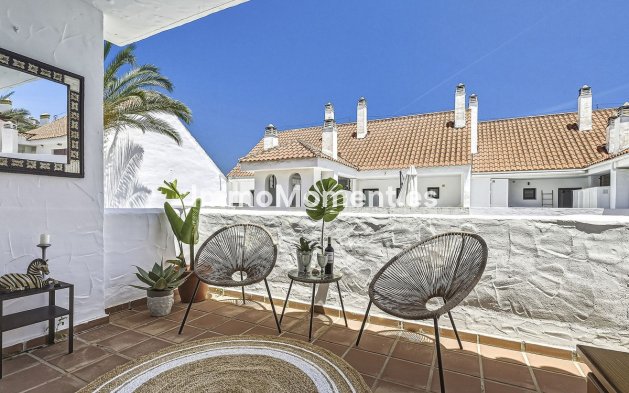 Apartamento - Reventa - Marbella - Nueva Andalucía