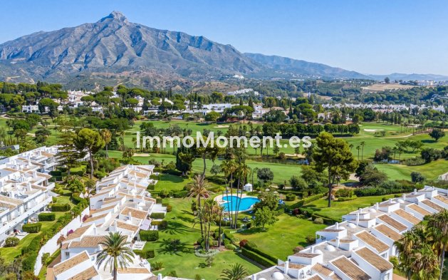 Apartamento - Reventa - Marbella - Nueva Andalucía