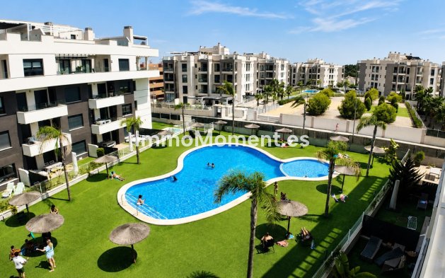 Apartamento - Reventa - Orihuela - Villamartín