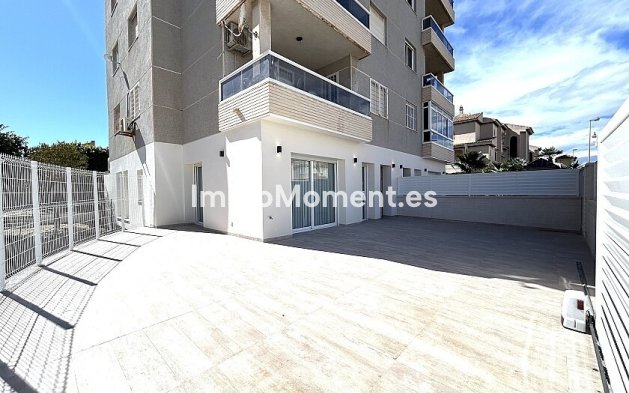 Apartamento - Reventa - Torrevieja - La Mata
