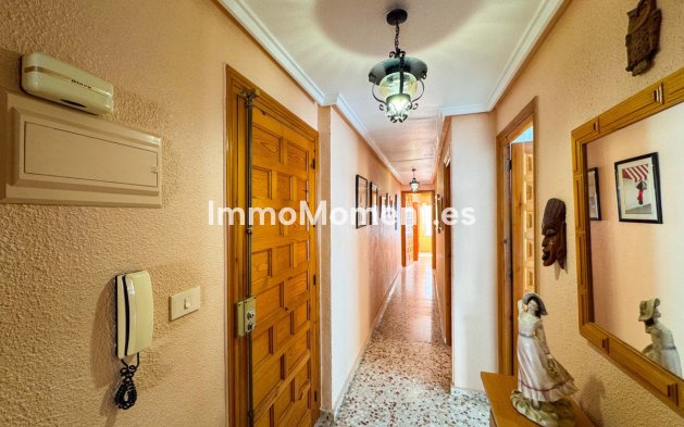 Apartamento - Reventa - Torrevieja - La Mata