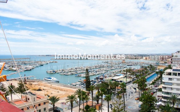 Apartamento - Reventa - Torrevieja - Torrevieja Centro