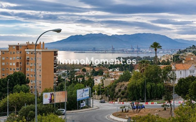 Apartment - Bestaande woning - Málaga - El Palo