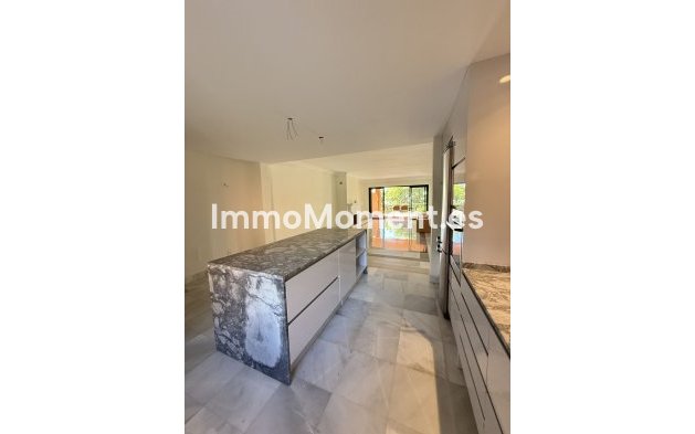 Apartment - Resale - Benahavís - Benahavís Centro