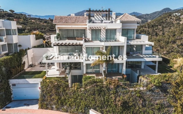 Apartment - Resale - Benahavís - Benahavís Centro