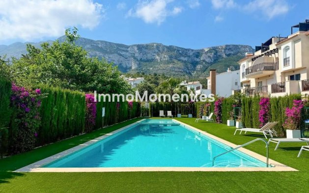 Apartment - Resale - Denia - Denia Centro