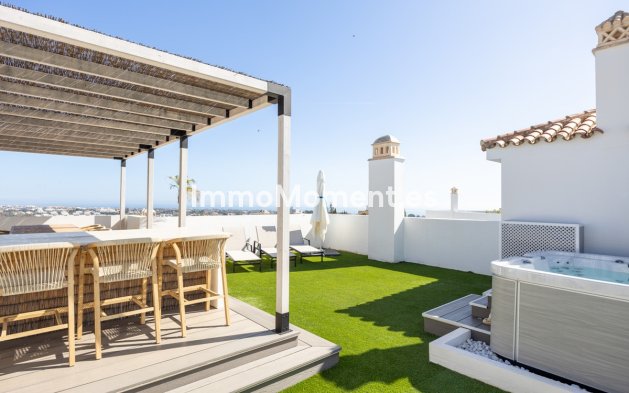 Apartment - Resale - El Paraiso - New Golden Mile