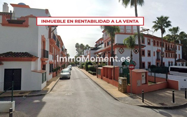 Apartment - Resale - Estepona - Atalaya