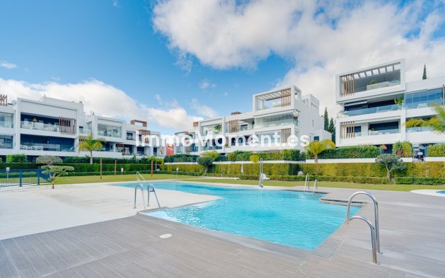 Apartment - Resale - Estepona - Cancelada