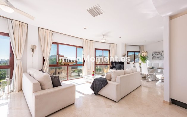 Apartment - Resale - Estepona - Costalita