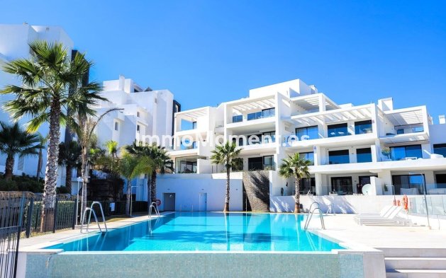 Apartment - Resale - Estepona - Estepona Centro