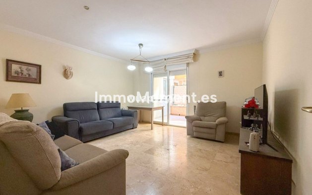 Apartment - Resale - Estepona - Estepona Centro