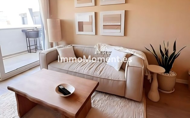 Apartment - Resale - Estepona - Estepona Centro