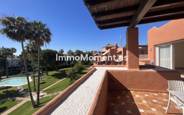 Apartment - Resale - Estepona - Estepona Centro