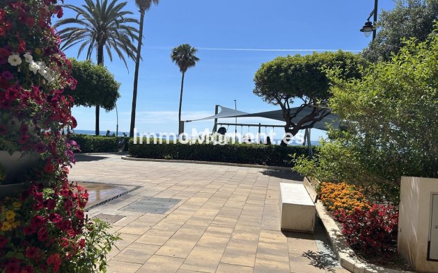 Apartment - Resale - Estepona - Estepona Centro