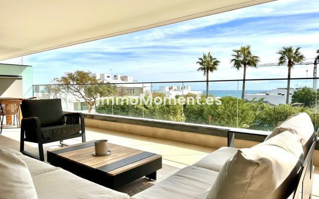Apartment - Resale - Estepona - Estepona Centro