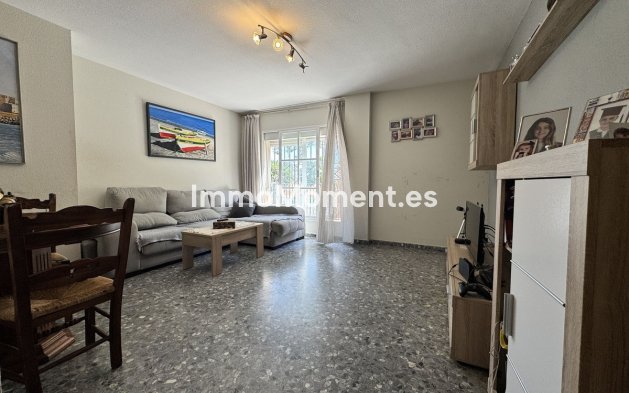 Apartment - Resale - Estepona - Estepona Centro