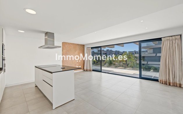 Apartment - Resale - Estepona - Selwo