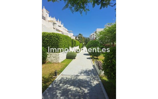 Apartment - Resale - Estepona - Selwo
