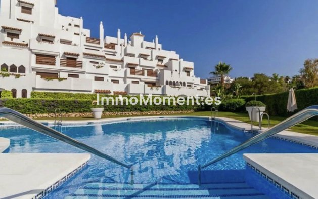Apartment - Resale - Estepona - Selwo
