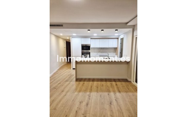 Apartment - Resale - Fuengirola - Fuengirola Centro