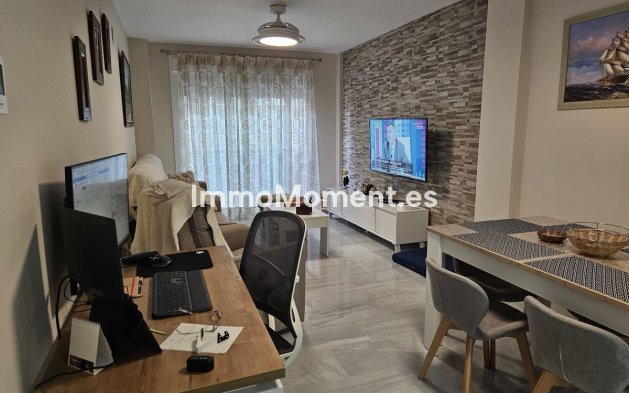 Apartment - Resale - Fuengirola - RSO-97227