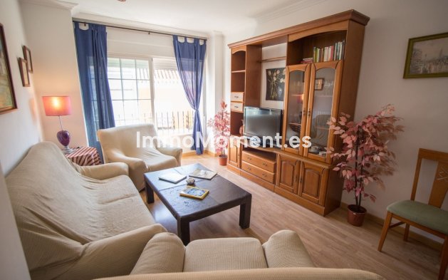 Apartment - Resale - Inland  - Coín