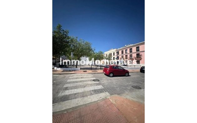 Apartment - Resale - Inland  - Monda