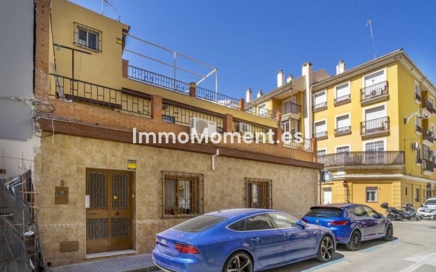 Apartment - Resale - Málaga - La Trinidad
