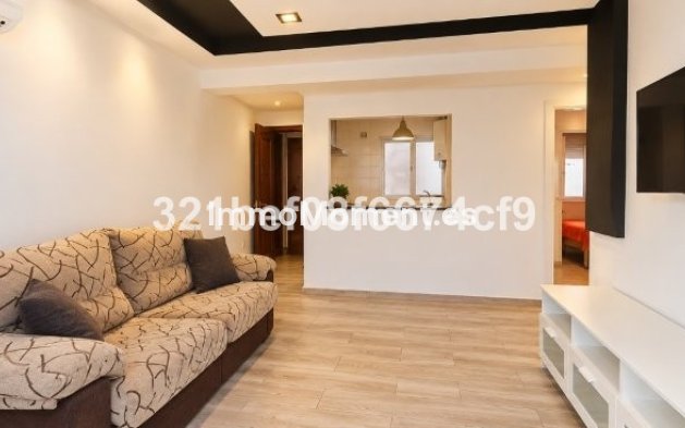 Apartment - Resale - Málaga - Teatinos