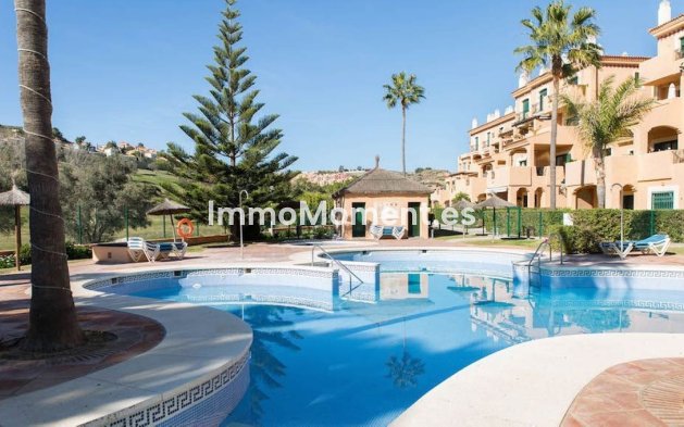 Apartment - Resale - Manilva - La Duquesa