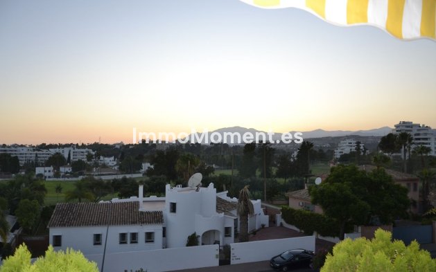 Apartment - Resale - Marbella - Guadalmina Alta