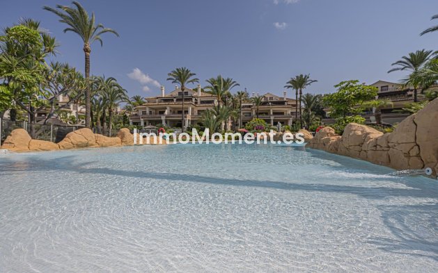 Apartment - Resale - Marbella - Los Monteros