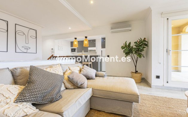 Apartment - Resale - Marbella - Nueva Andalucía