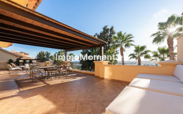 Apartment - Resale - Marbella - Nueva Andalucía