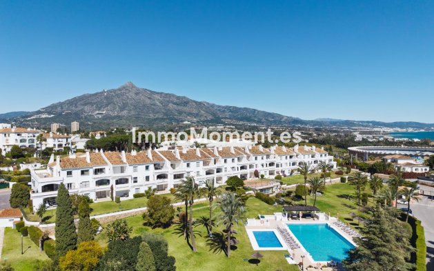 Apartment - Resale - Marbella - Nueva Andalucía