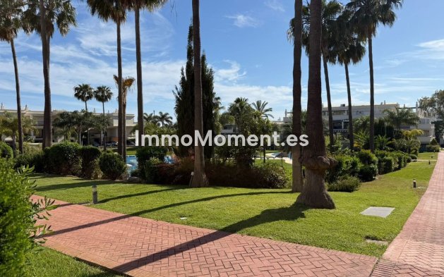 Apartment - Resale - Marbella - Nueva Andalucía