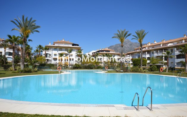 Apartment - Resale - Marbella - Nueva Andalucía
