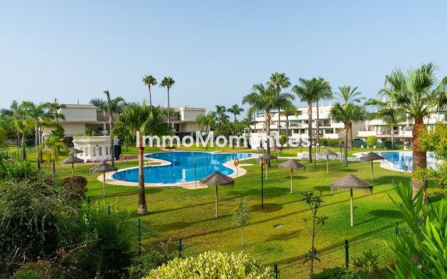 Apartment - Resale - Marbella - Nueva Andalucía