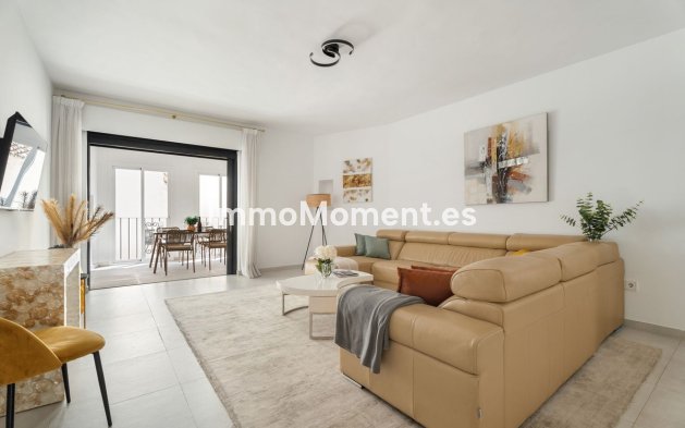 Apartment - Resale - Marbella - Puerto Banús