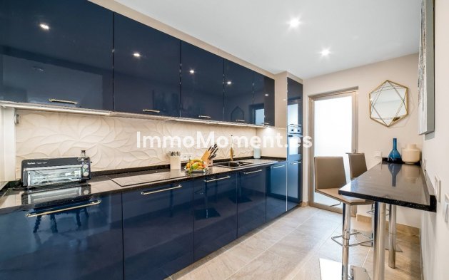 Apartment - Resale - Marbella - Puerto Banús