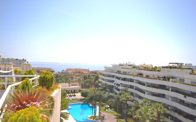 Apartment - Resale - Marbella - Puerto Banús