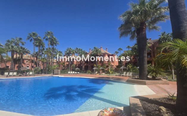 Apartment - Resale - Marbella - Puerto Banús