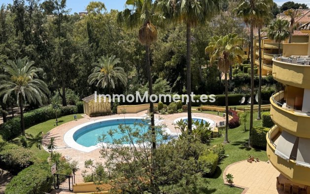 Apartment - Resale - Marbella - Río Real