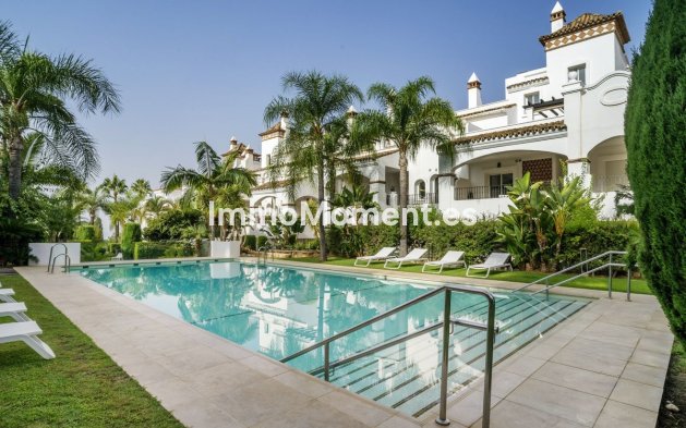 Apartment - Resale - Marbella - RSO-95176