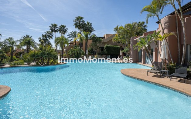 Apartment - Resale - Marbella - Sierra Blanca